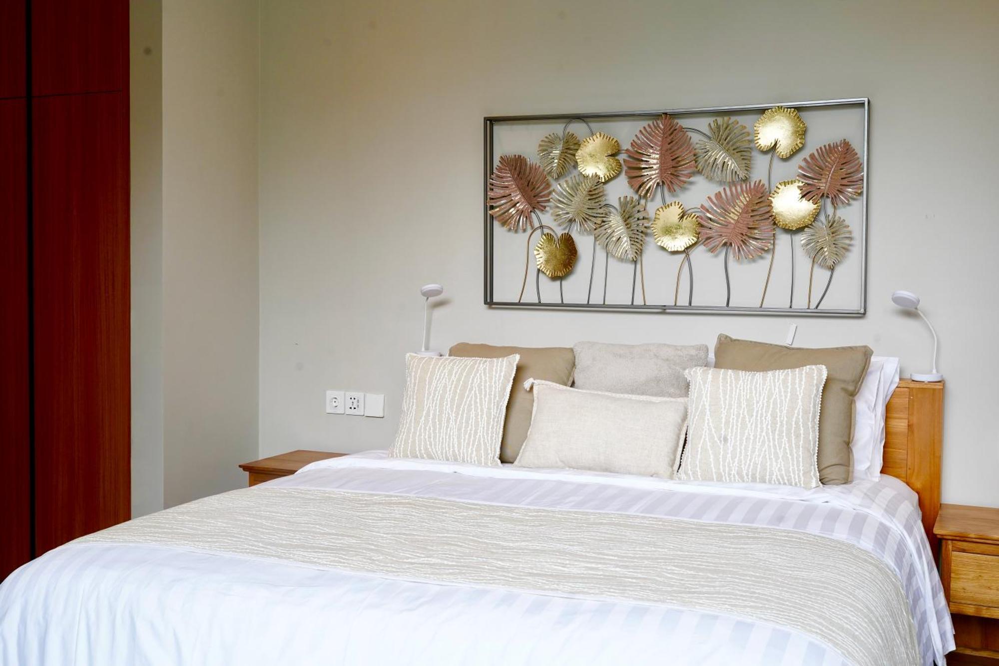 Brand New! Private Near Surfing Beaches Homestay